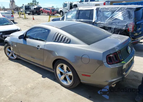 2013 Ford Mustang V6 из США, поврежденный, VIN 1ZVBP8AM2D5209380